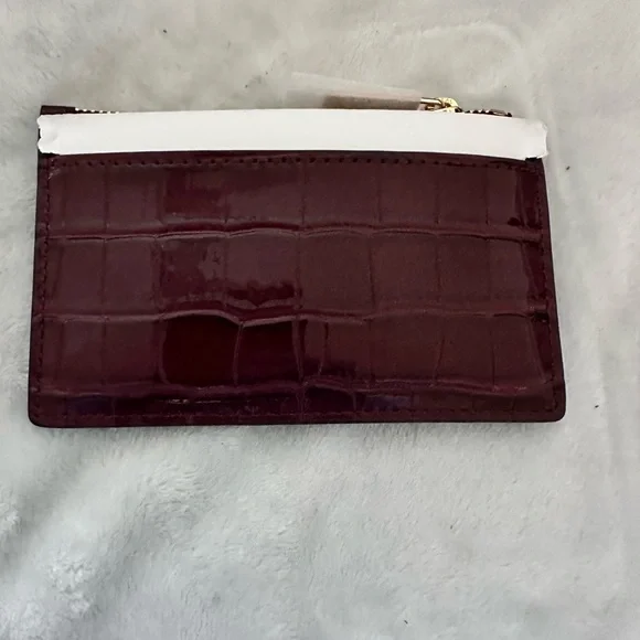 Michael Kors Deep Red Croc-Embossed Card Holder - Picture 7 of 8